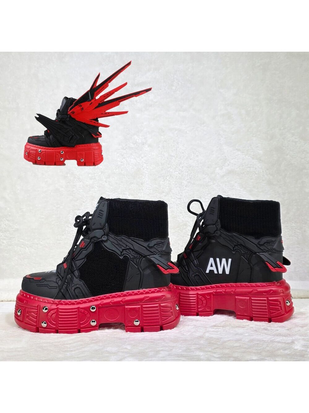 NIB Wang M07 Blackened Red Hidden Wedge Women's Combat Mech Mode Sneakers